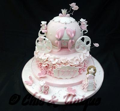 Princess Izzy ( my Grand Daughter ) - Cake by Sharon Young