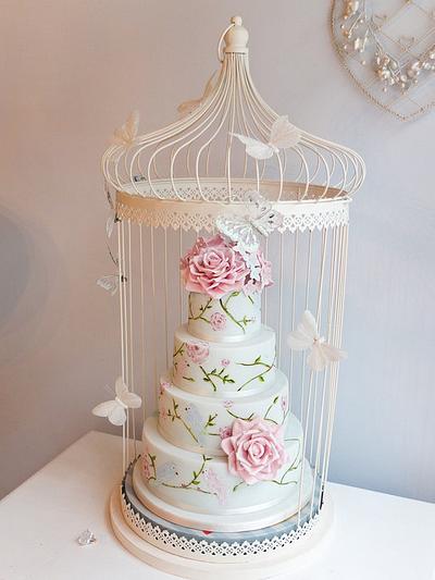Love birds hand painted cake in bird cage cake stand - Cake by Paula