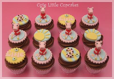 Peppa Pig Cupcakes - Cake by Heidi Stone