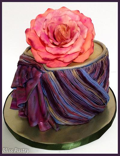 Fashion Inspired Birthday - Cake by Bliss Pastry