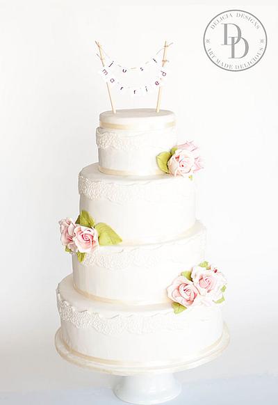 Just Married - Cake by Delicia Designs