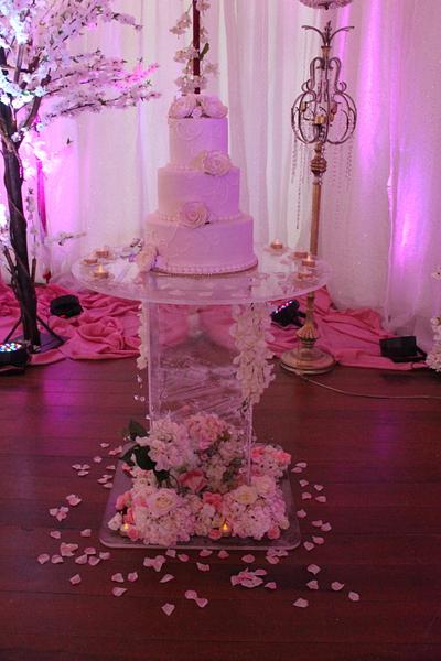 Beautiful Wedding Cake - Cake by MsTreatz