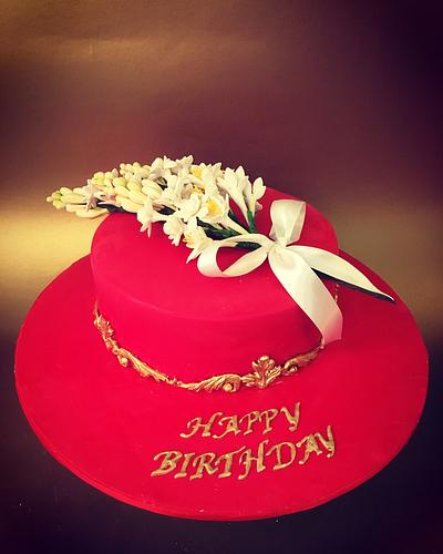 Red floral cake - Cake by The Hot Pink Cake Studio by Ipshita