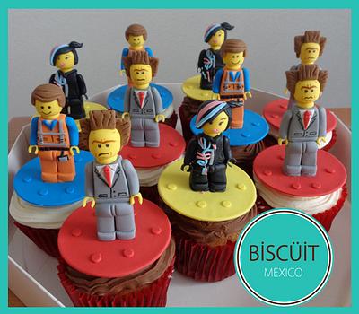 Lego Cupcakes - Cake by BISCÜIT Mexico