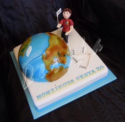 Traveler - Cake by Derika