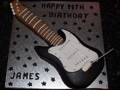 Electric Guitar cake - Cake by Deb-beesdelights