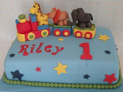 rileys animal train ad cupcakes  - Cake by zoe