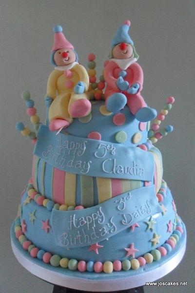 Fab funky clowns birthday cake - Cake by Jo's Cakes