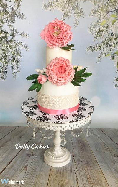 My Sugar flowers wedding cake  - Cake by BettyCakesEbthal 