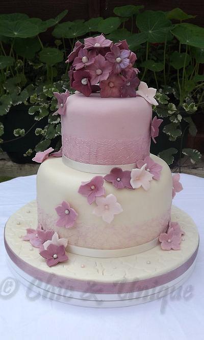 Hydrangea.. - Cake by Sharon Young