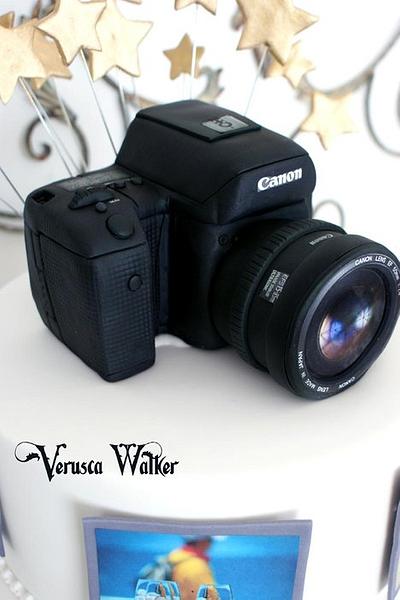 Photography Cake - Cake by Verusca Walker