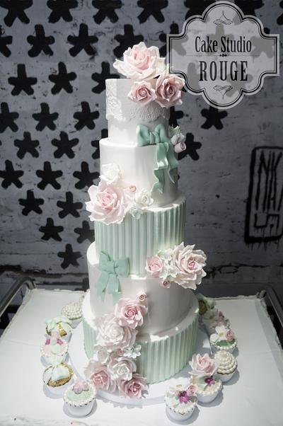 Romantic wedding cake - Cake by Ceca79