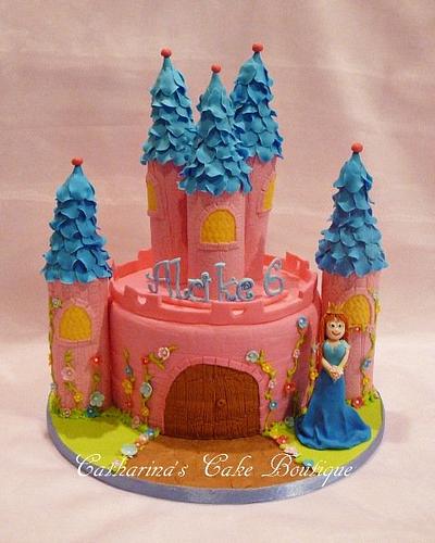Castle for a Princess - Cake by Catharinascakes