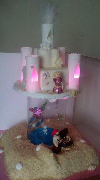 Princesses and pirates - Cake by PipsNoveltyCakes