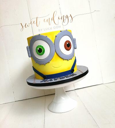Minion Bob - Cake by Lulu Goh