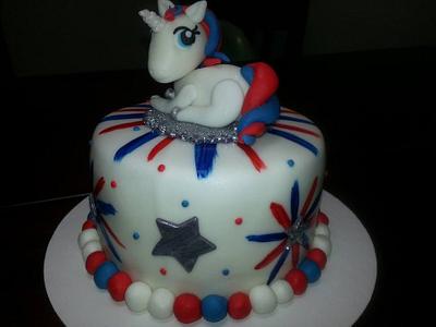 4th of July Unicorn - Cake by Danielle Carroll