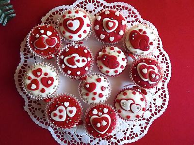 Valentine's Day  - Cake by Lovely Cakes Simona