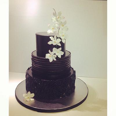 Black wedding - Cake by Diana