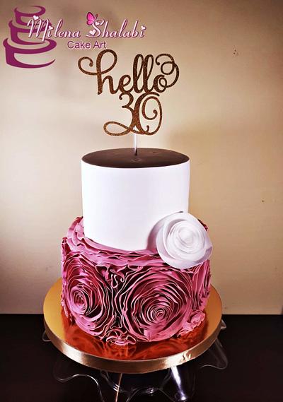 Hello 30 with roses - Cake by Milena Shalabi