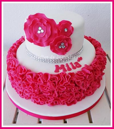 Ruffled Cake <3 - Cake by Joana Guerreiro