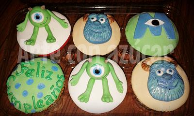 Cupcakes Monster inc. - Cake by gabyarteconazucar