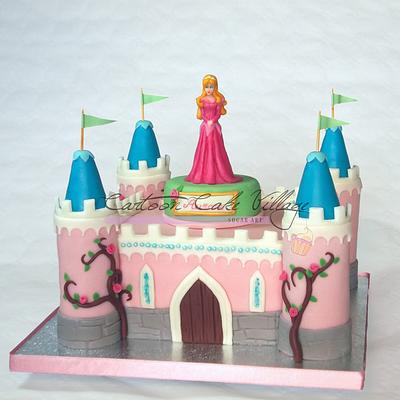 Sleeping Beauty little castle - Cake by Eliana Cardone - Cartoon Cake Village