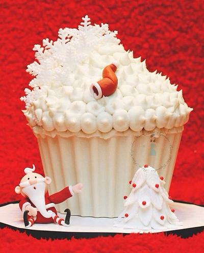Santa's Hat Flew Away - Cake by Beau Petit Cupcakes (Candace Chand)