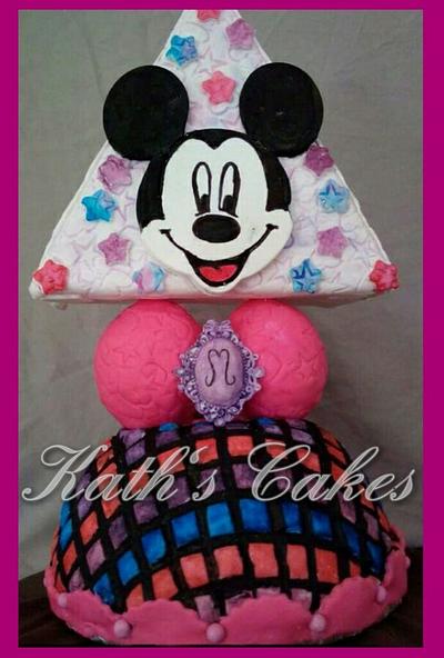 Mickey Mouse - Cake by Cakemummy