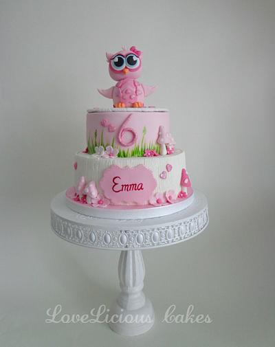 Owl  - Cake by loveliciouscakes