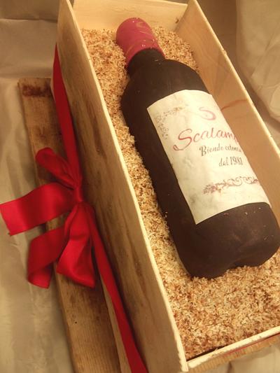 a bottle of Scalampa - Cake by La Mimmi