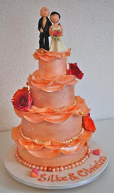 Modern Wedding Cake - Cake by Simone Barton