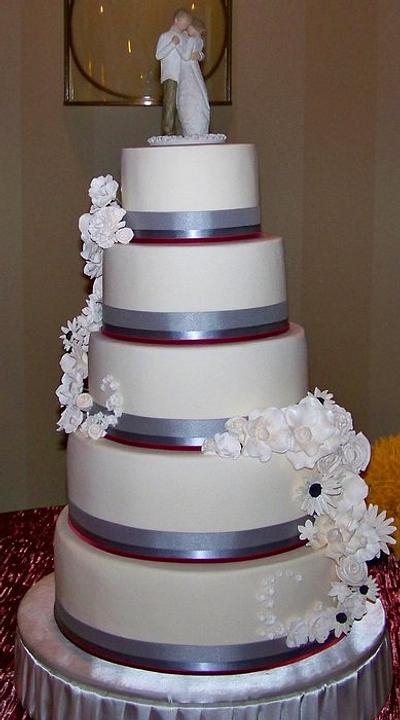 wedding cake - Cake by Cindy Gleason