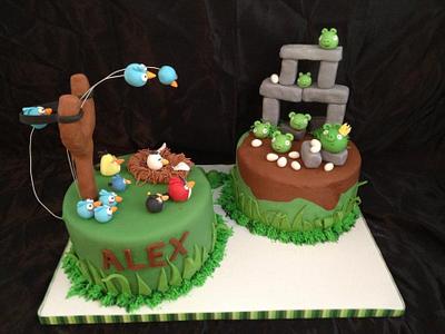Angry birds - Cake by Frostilicious Cakes & Cupcakes