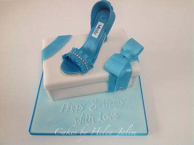 Shoe and shoe box - Cake by helen Jane Cake Design 