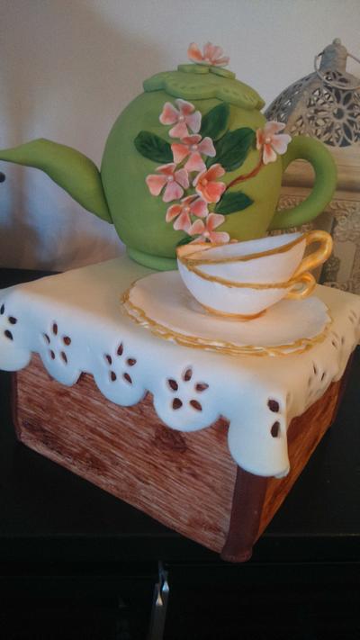 tea  - Cake by Viviane Valentim