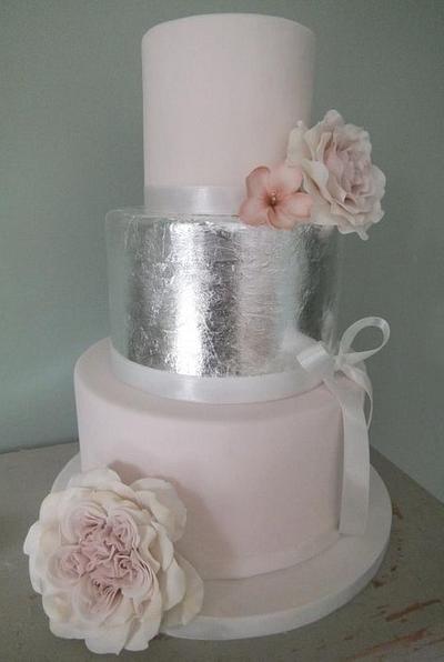 Pink rose cake - Cake by Sugar Spice