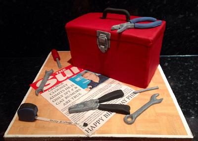 Tool box - Cake by vanillasugar