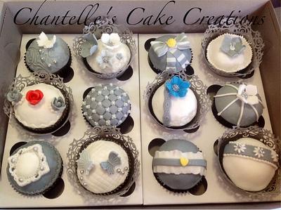 Grey and white beauty - Cake by Chantelle's Cake Creations
