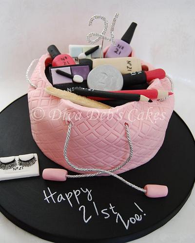 21st Drawstring Make Up Bag Cake - Cake by Deborah Roberts