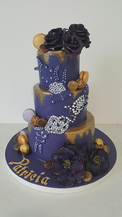 Cristals, purple and roses. - Cake by Torturi Mary