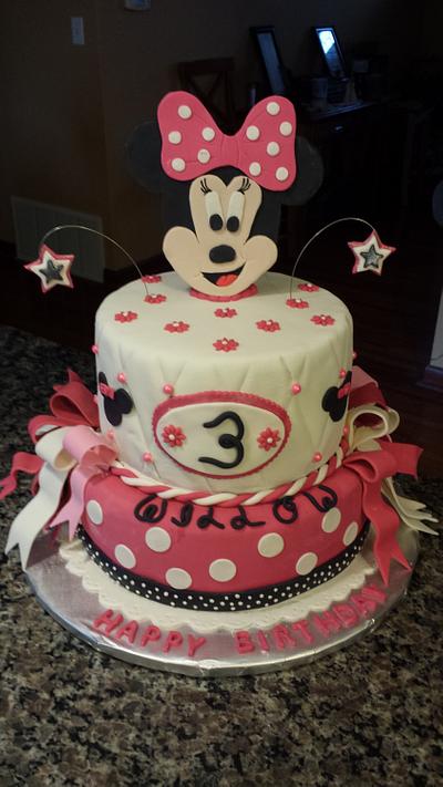 Minnie Mouse - Cake by Brenda