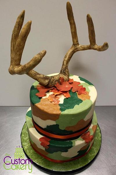 Hunter's cake-Camoflage with Deer Antlers - Cake by Stephanie
