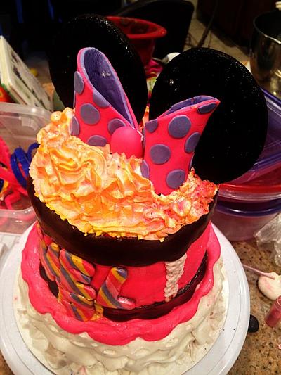 Minnie Mouse Birthday Cake - Cake by Tiffany McCorkle
