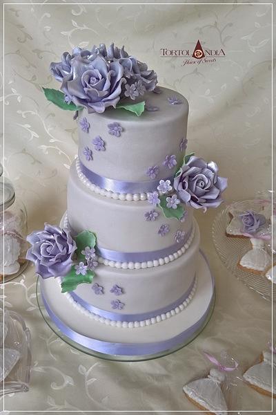 Wedding cake with roses - Cake by Tortolandia