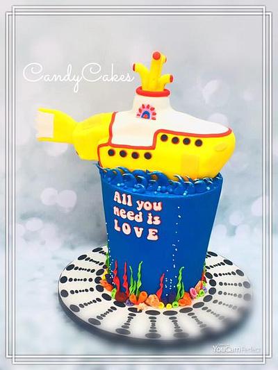Yellow Submarine - Cake by CandyCakesPreston