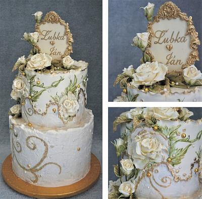 white roses & gold - Cake by Torty Zeiko