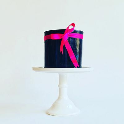 Black and Pink Marble - Cake by Le RoRo Cakes