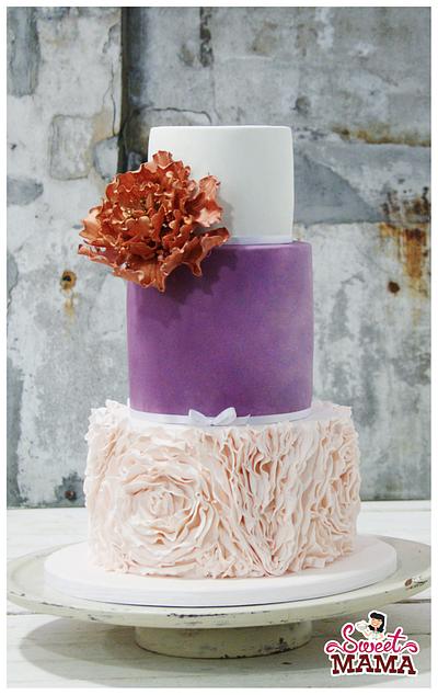 Ruffles and rose gold peony wedding cake - Cake by Soraya Sweetmama
