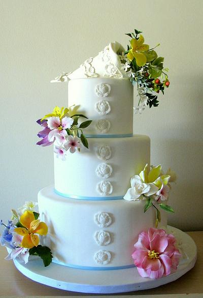Sugar Flower Garden - Cake by Shaile's Edible Art