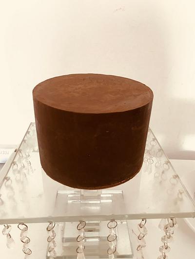 Sharp edges ganache and fondant cakes  - Cake by Samyukta